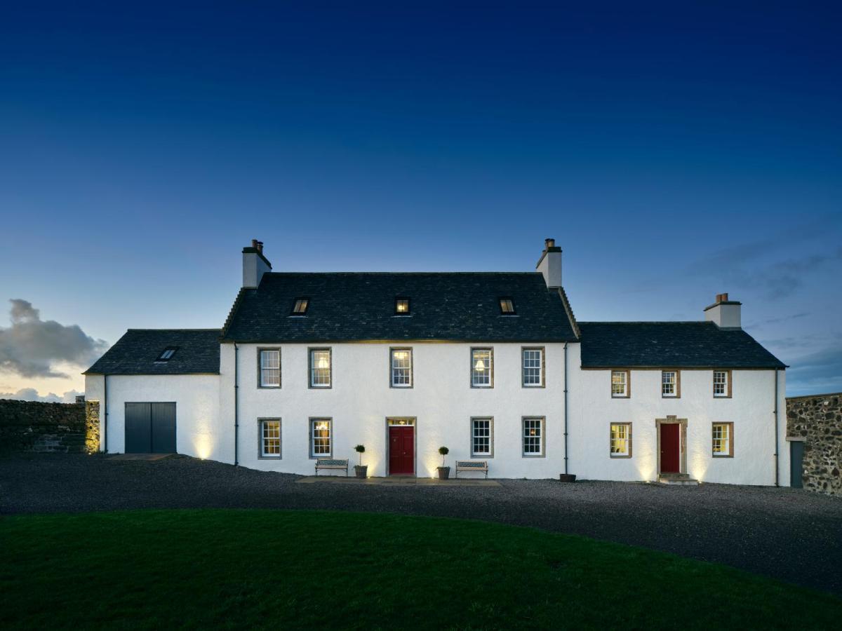 Monkstadt 1745 Restaurant With Rooms Portree Esterno foto
