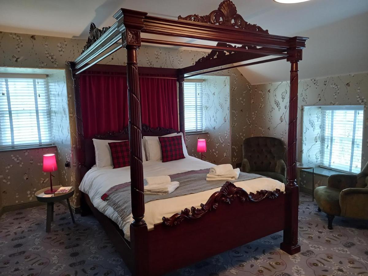 Monkstadt 1745 Restaurant With Rooms Portree Esterno foto
