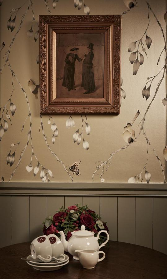 Monkstadt 1745 Restaurant With Rooms Portree Esterno foto